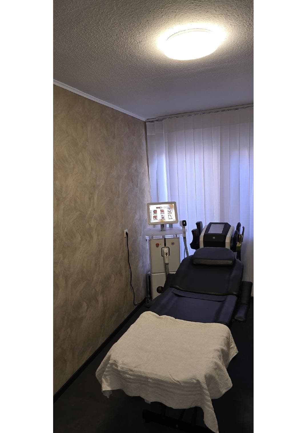 Wimpern & Brauen